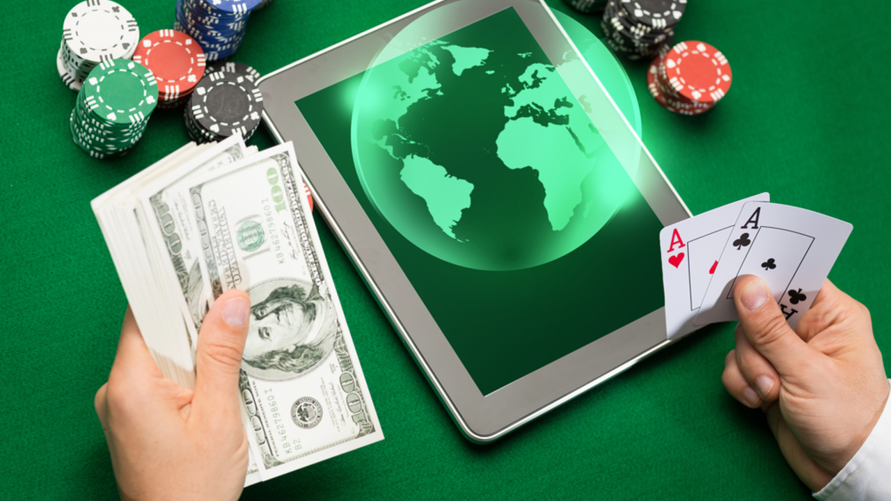 How much does it cost to start an online casino?